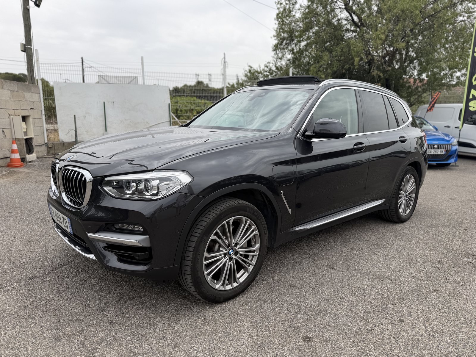 BMW X3 disponible chez Nusimovici Auto